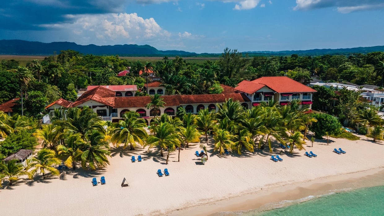 Embrace the Culture: How Locally Owned Hotels in Jamaica Enhance Your Trip